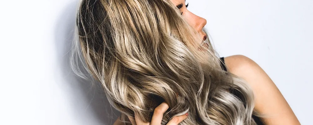 Daphne Hicks Grey hair