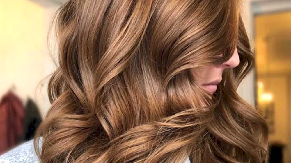 Balayage colouring toning