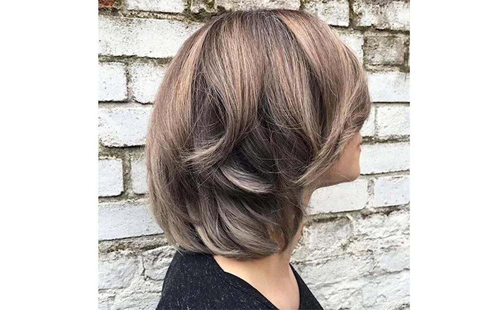 Balayage for short hair