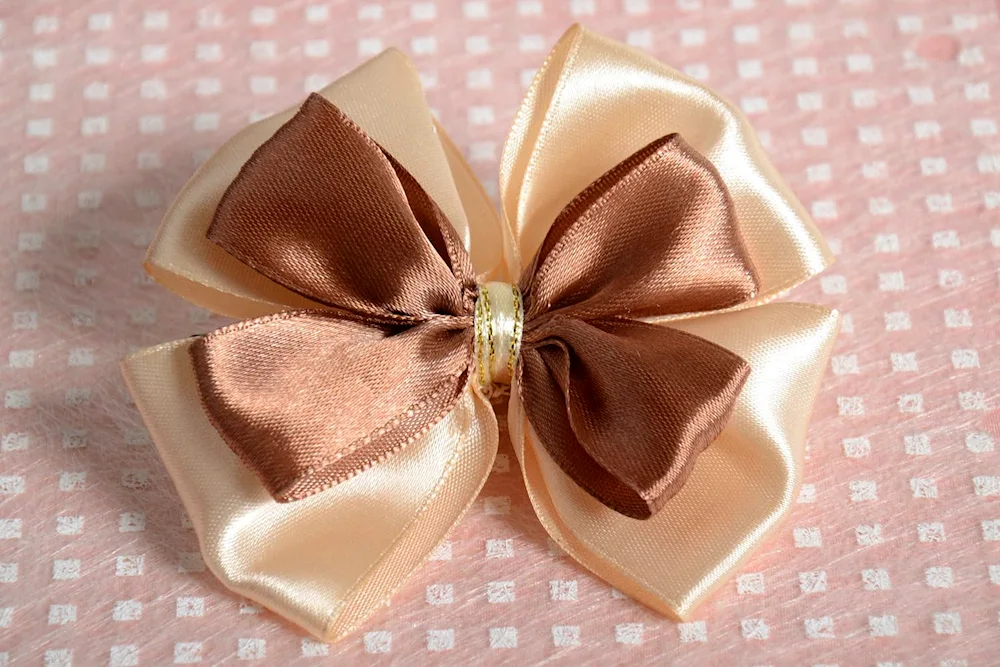Cute bow