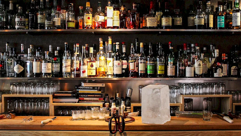 Bar counter with alcohol