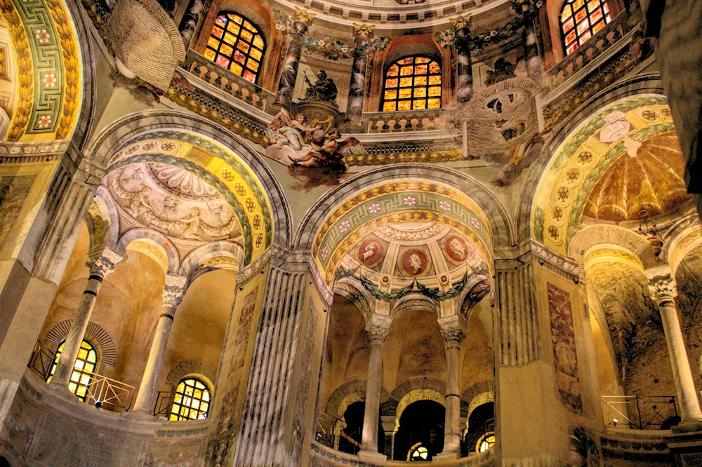 Basilica of San- Vitale Ravenna Italy architecture