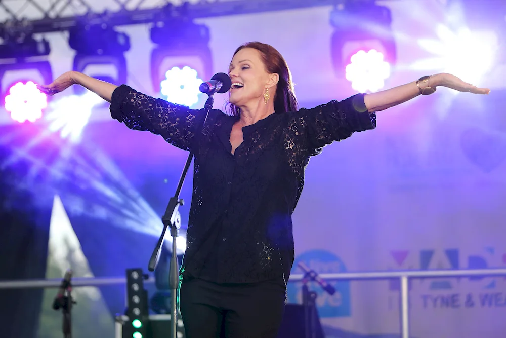 Belinda Carlisle