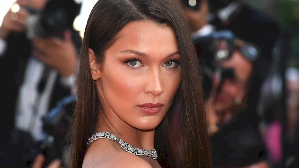 Bella Hadid