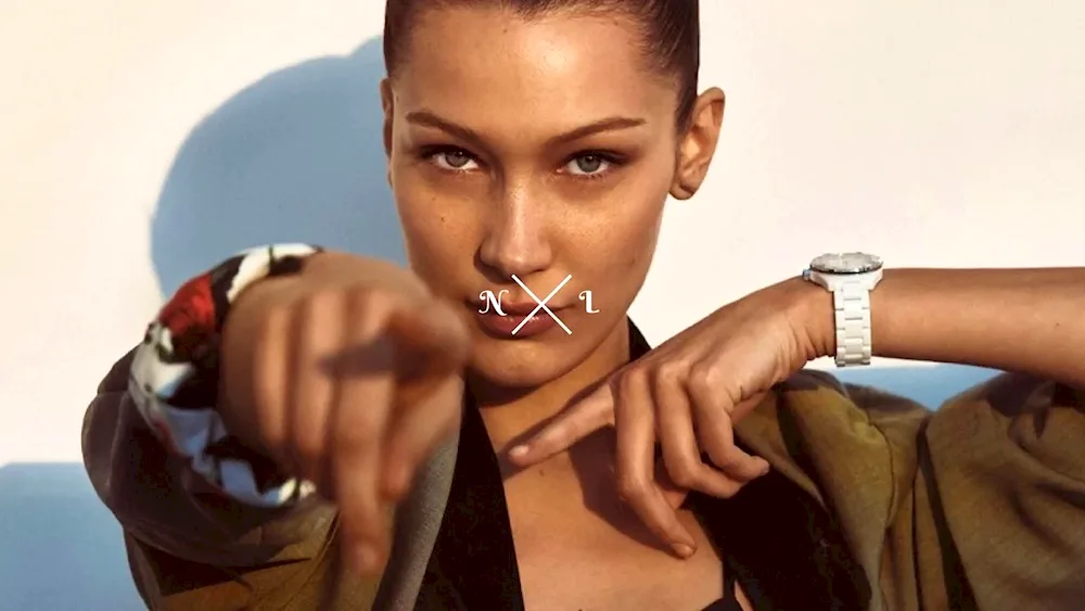 Bella Hadid. Hadid 2019