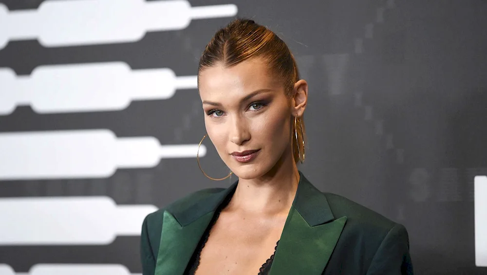 Bella Hadid