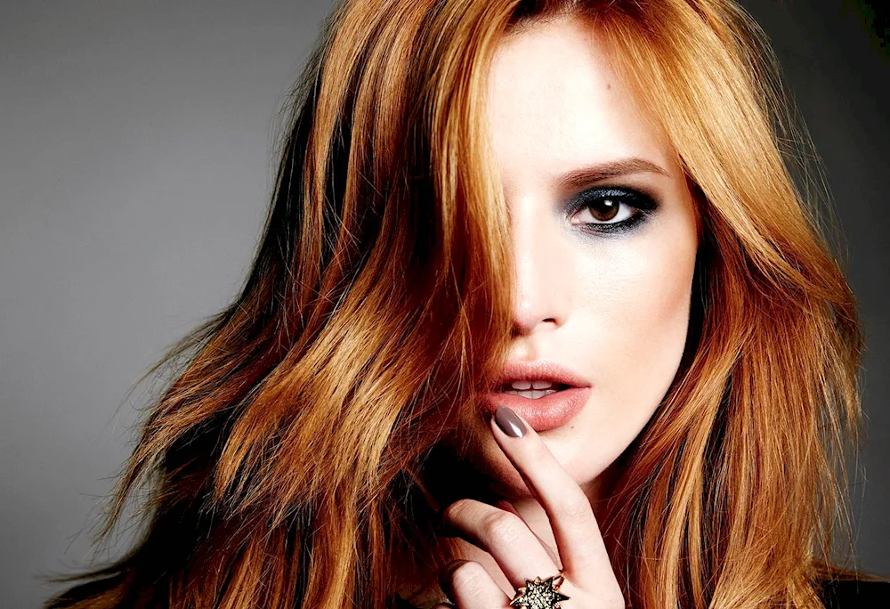 Bella Thorne