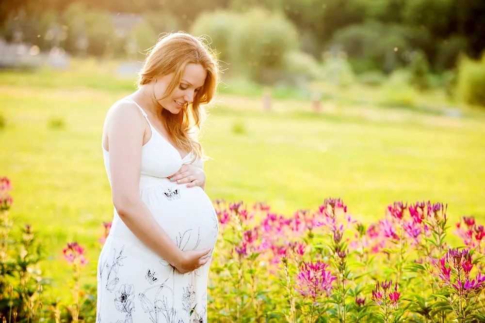 Pregnant girl