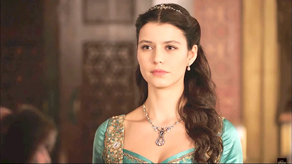 Beren Saat Kesem