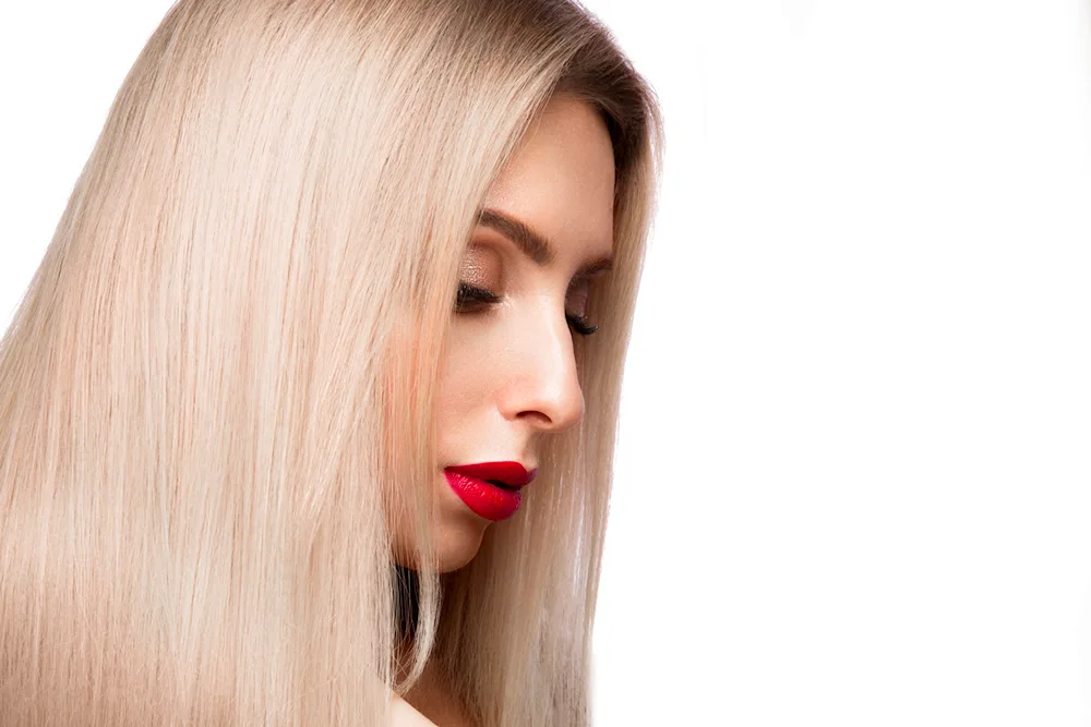 Pearl blonde