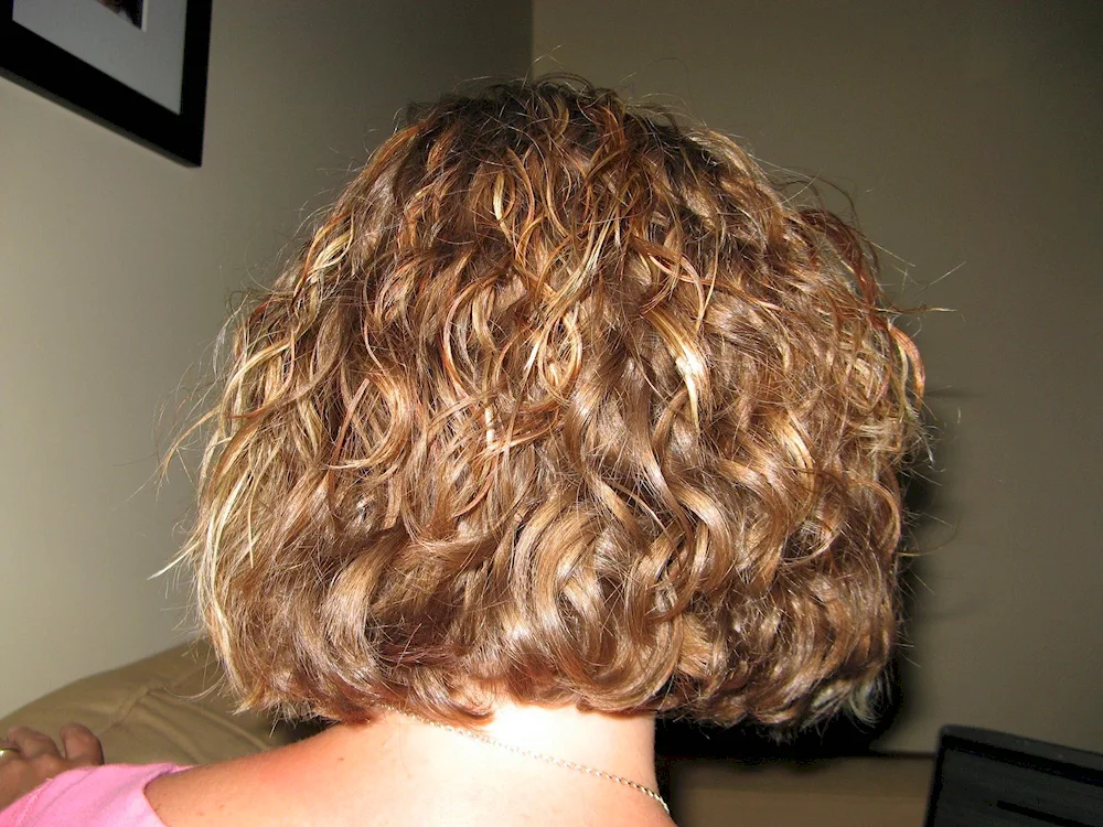 Wavy bob bio curl