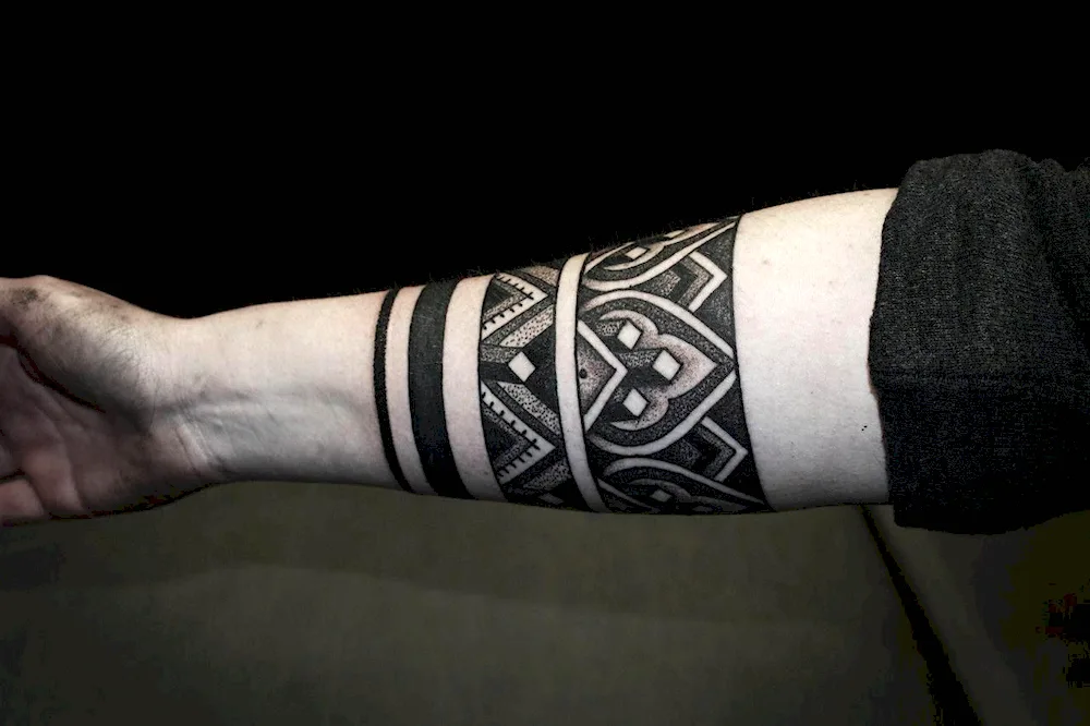 Slavic tattoos rune odal