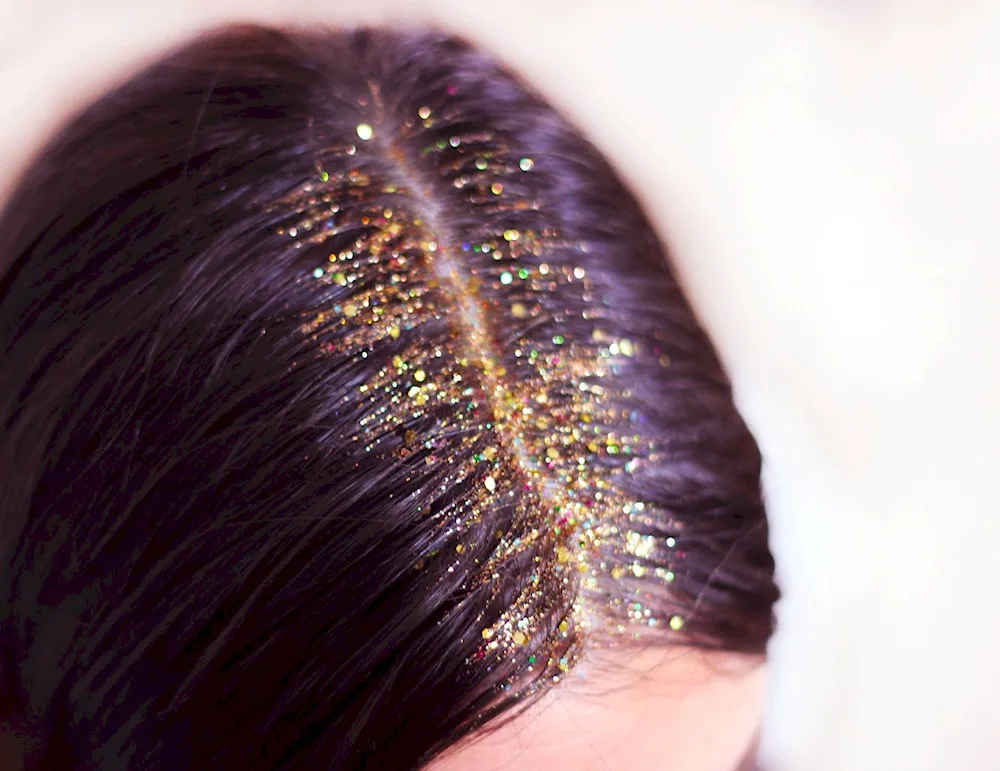 Glitter hair