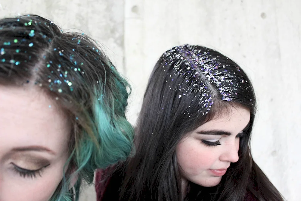 Glitter hair