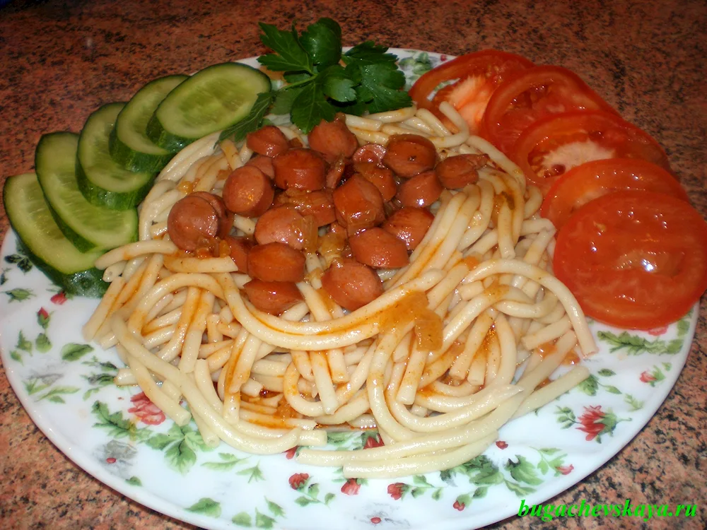 Sausage dishes with sausages