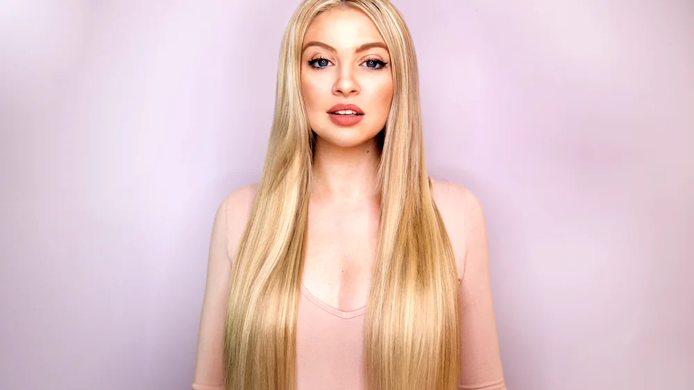 Blond