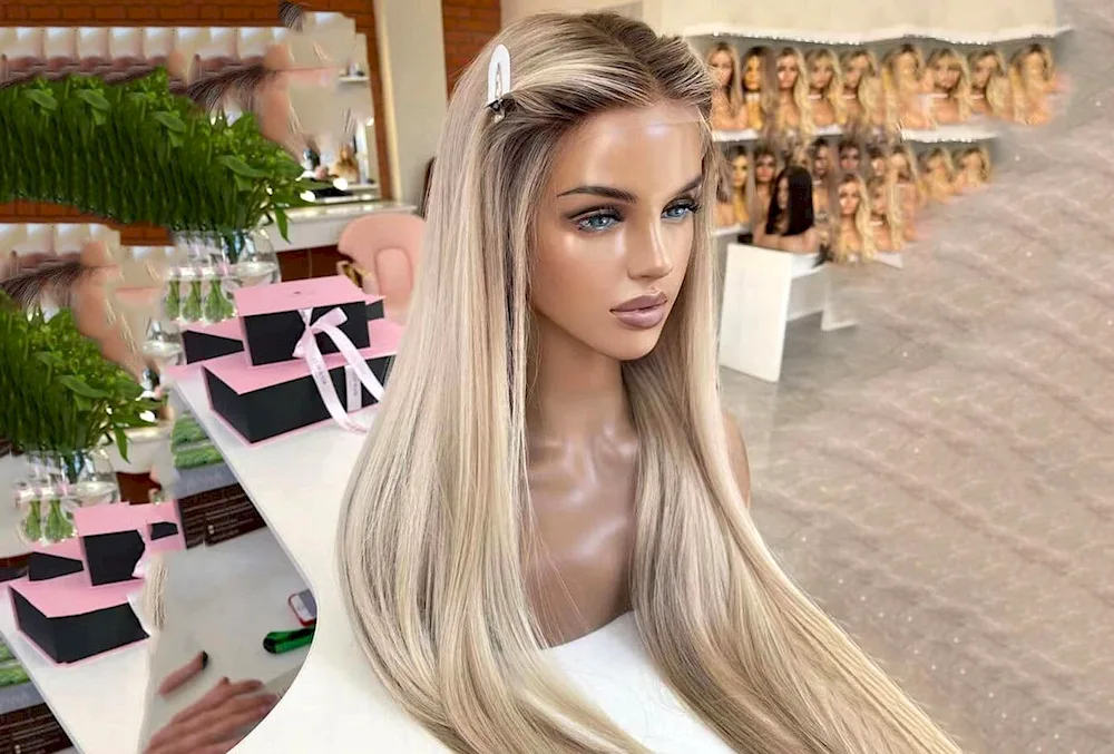 Long bob melting ash blond