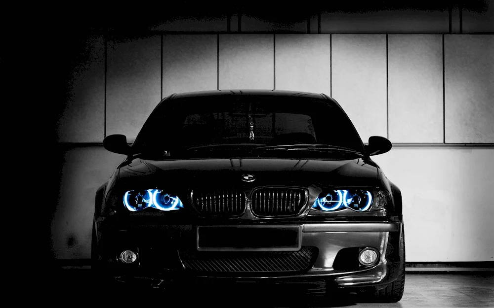 BMW e46 black