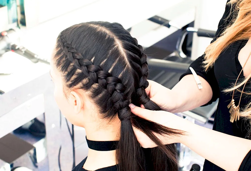 Kardashian braids