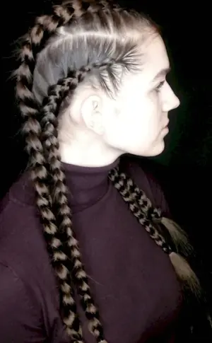 Boxer braids with kanekalon 2 braids