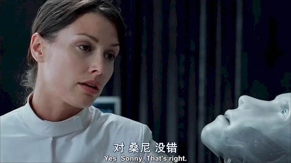 Bridget Moynahan i Robot