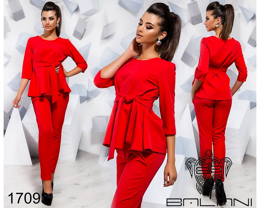 Pantsuit with basque