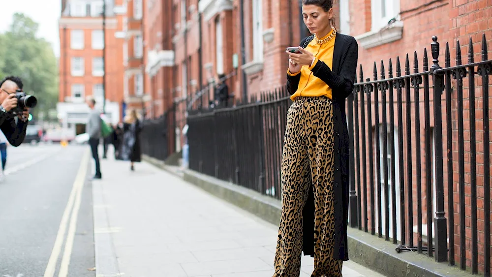 Leopard tights