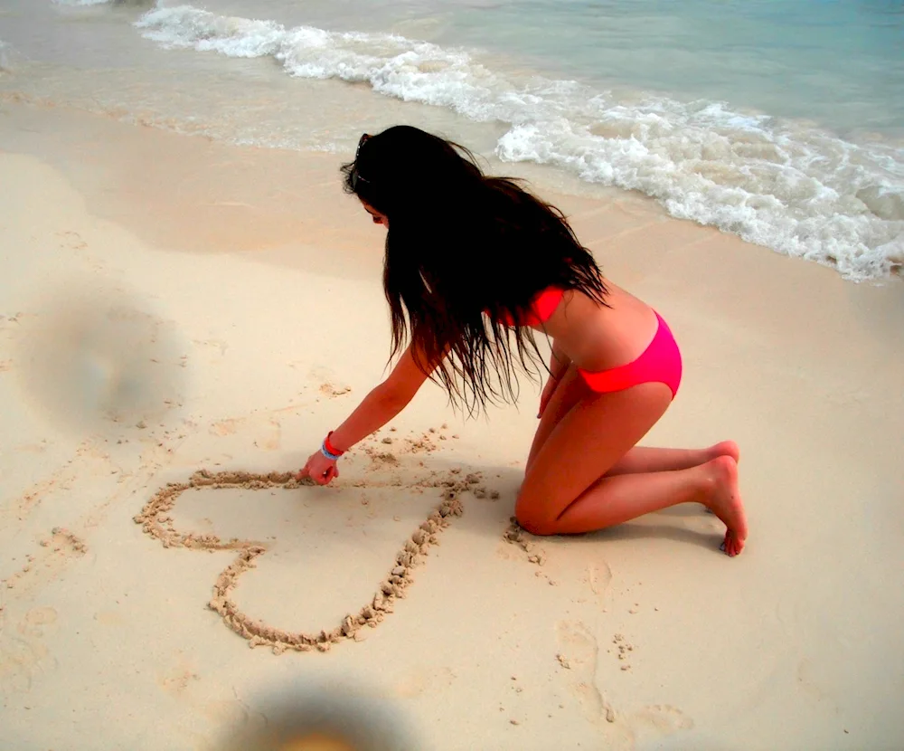 Brunette at sea