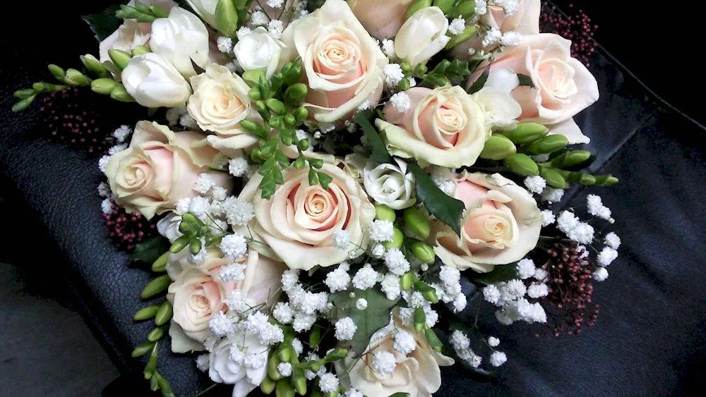 Bouquet of white flowers