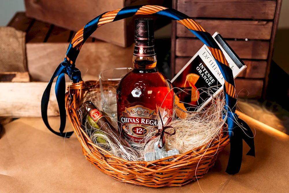 Bouquet with cognac for men