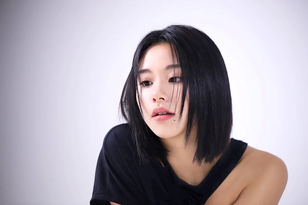 Korean fringes IU With bangs
