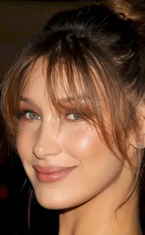 Arch bangs
