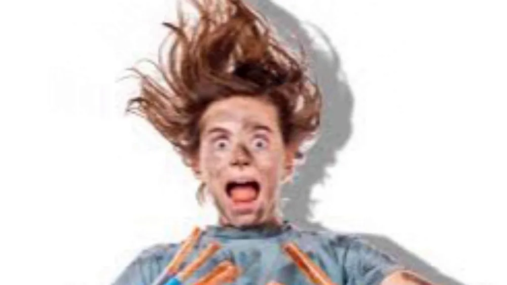 Bouncing hair Lightning Man electrocuted by a cable