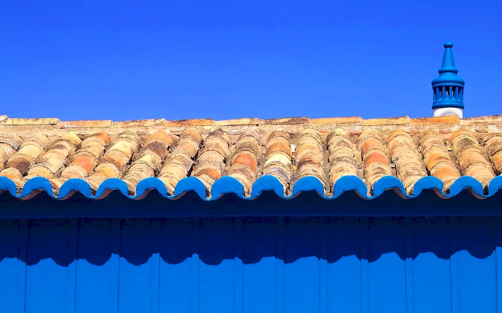 Tile roof