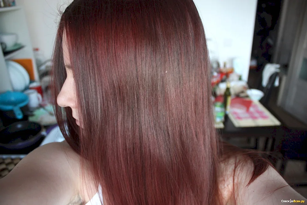 Cascade ruby hair colour