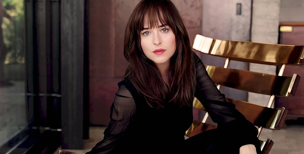 Dakota Johnson