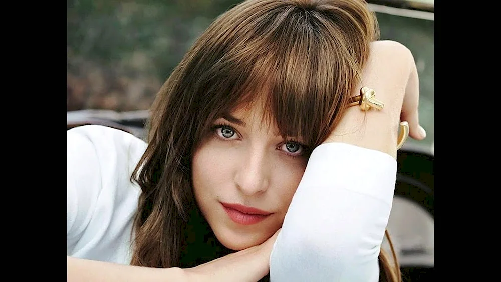 Dakota Johnson