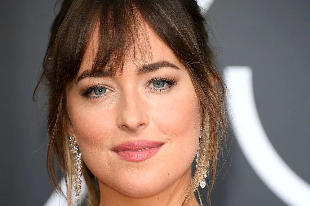 Dakota Johnson