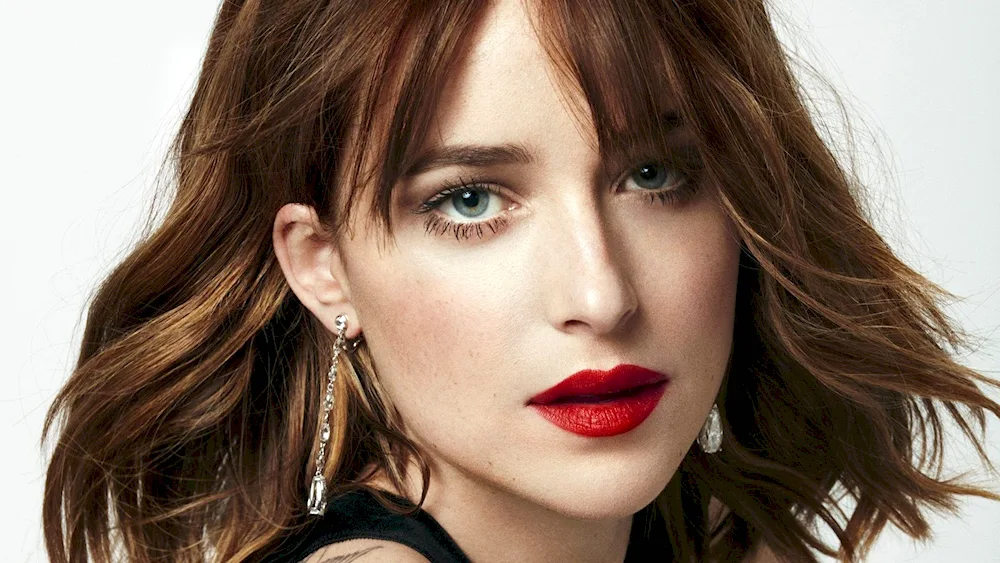 Dakota Johnson