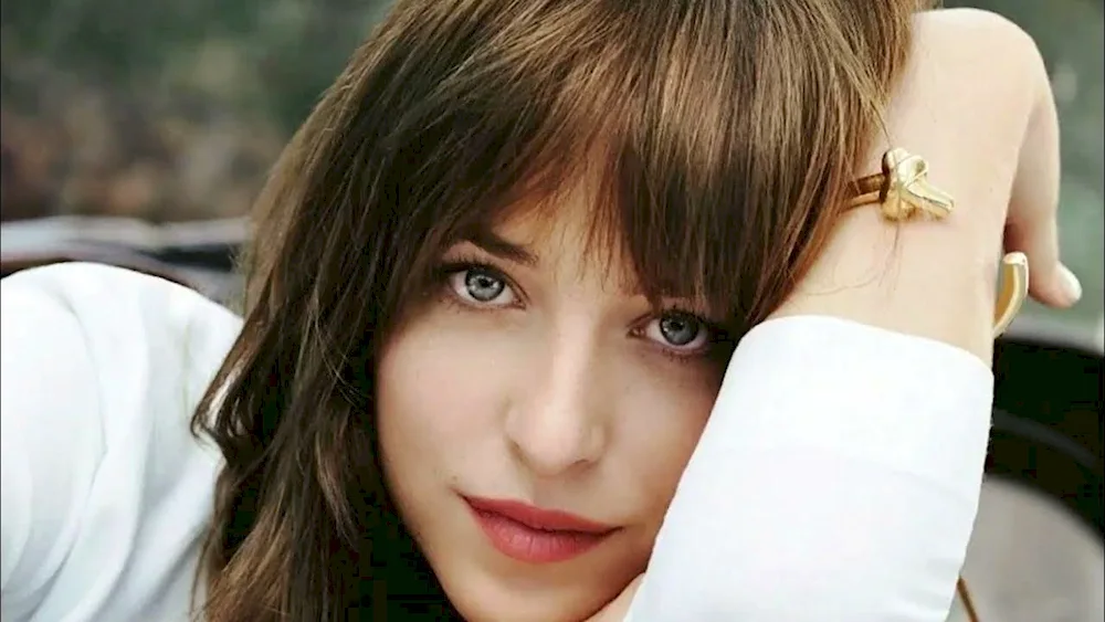 Dakota Johnson