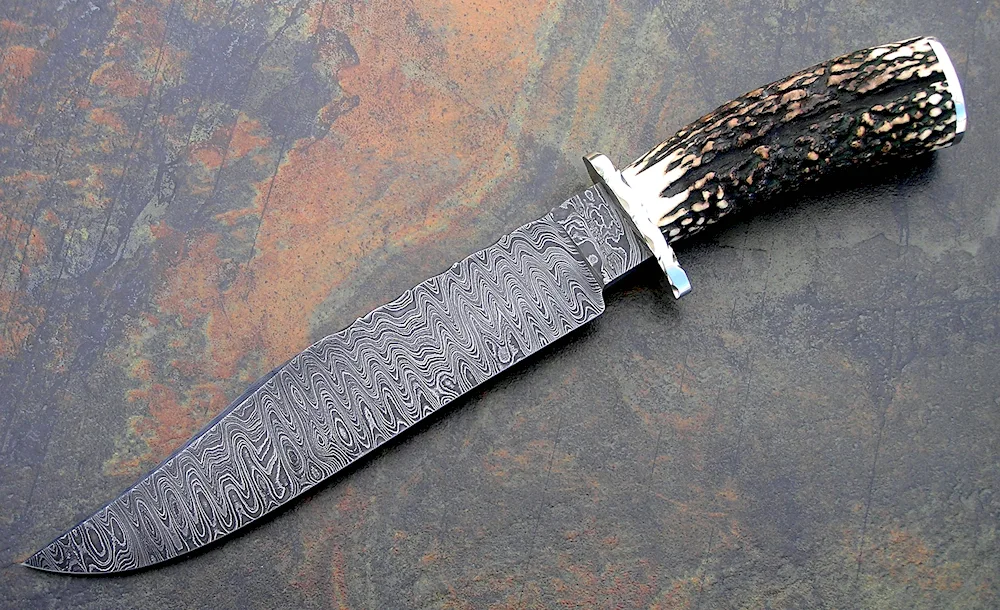 Desktop knives