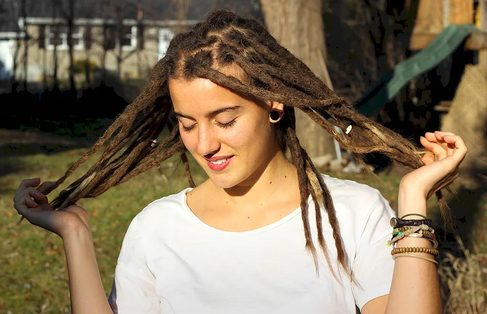 Dreadlocks women's