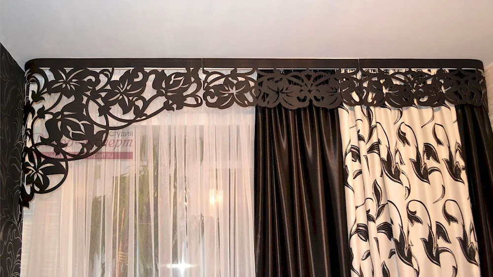 Decor expert openwork lambrequins