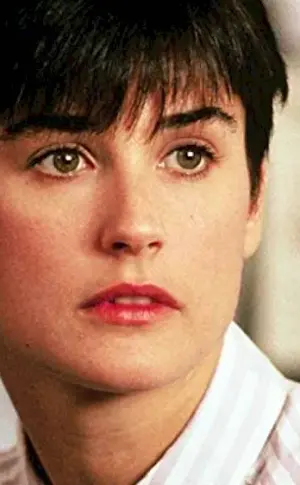 Demi Moore 1990