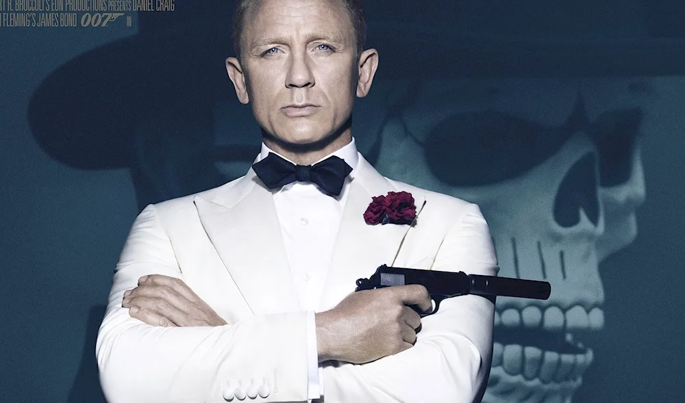 Daniel Craig