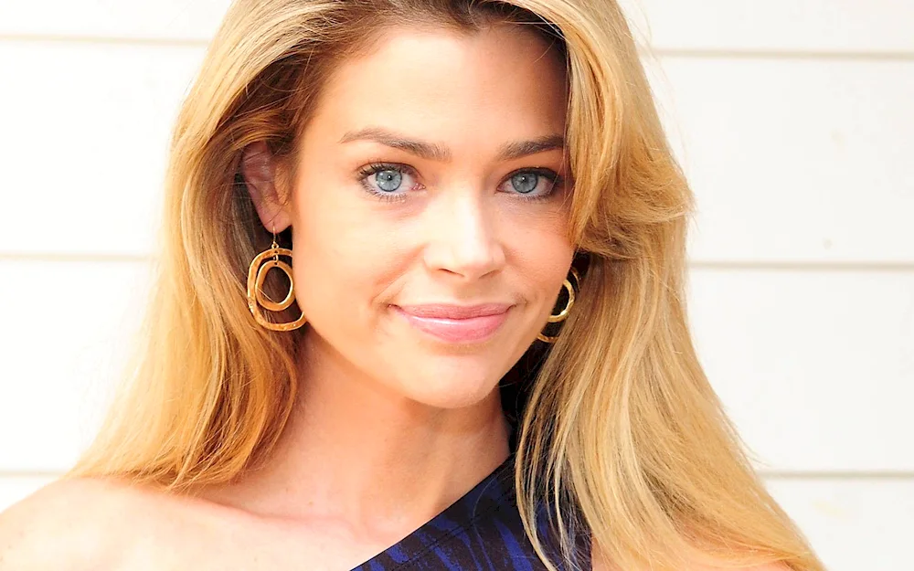 Denise Richards