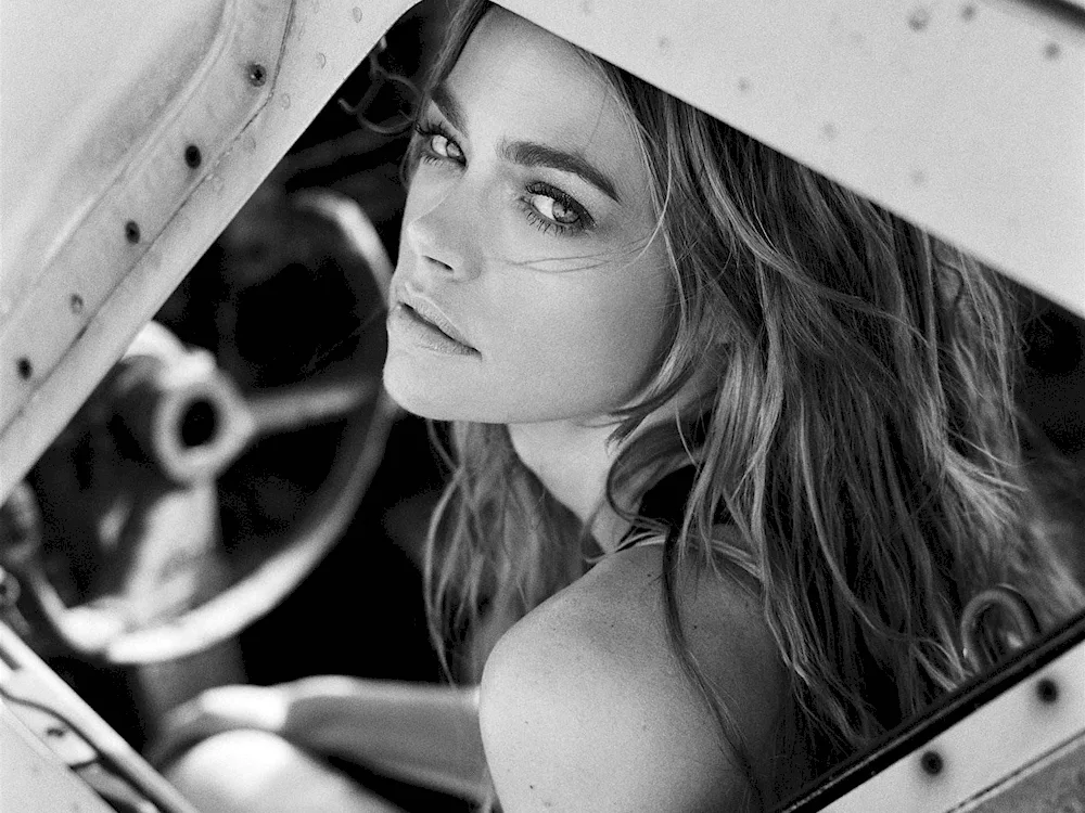 Denise Richards