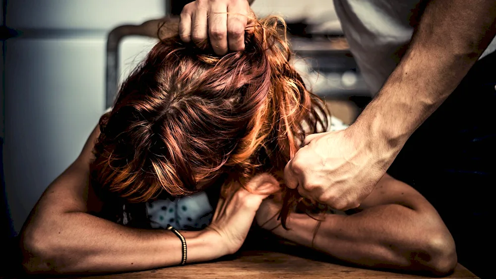 Holding a girl's hair