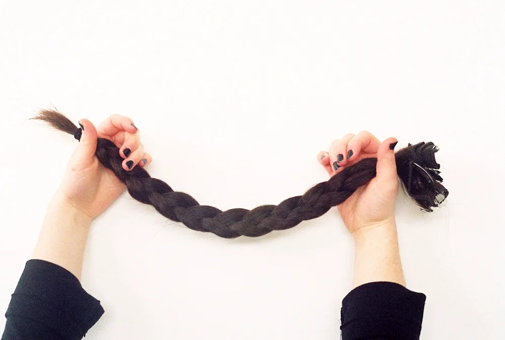 Holding the braid