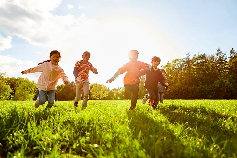 Children running